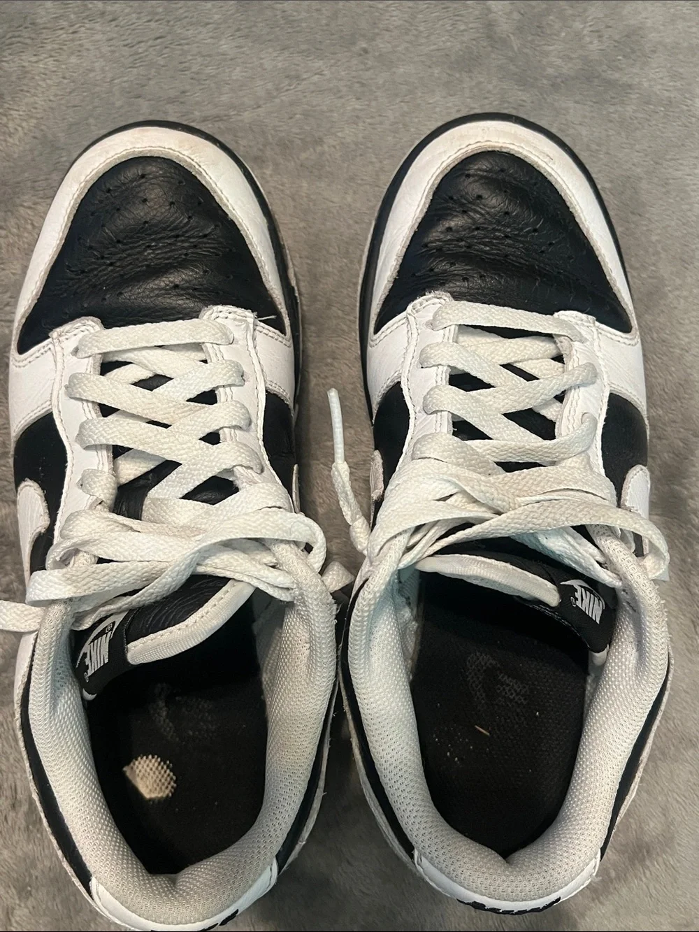 Nike Black & White Low-Top Reverse Panda Sneakers